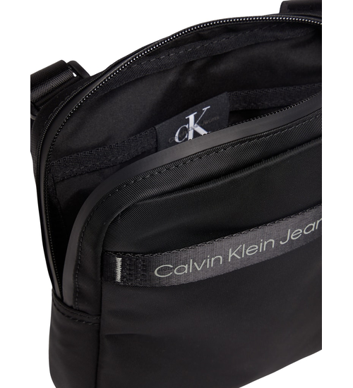 Calvin Klein URBAN EXPLORER REPOR K50K509817 BDS