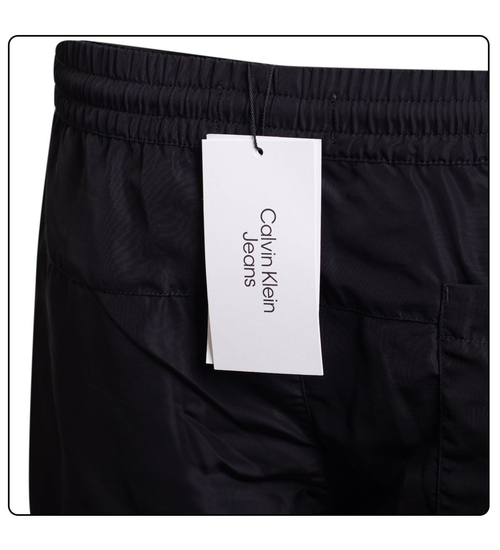 Calvin Klein GRAPHIC WOVEN SHORT J30J322909 BEH L