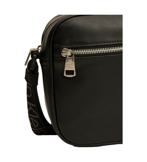 Calvin Klein ULTRALIGHT SQ CAMERA BAG18 PU K50K511788 BEH